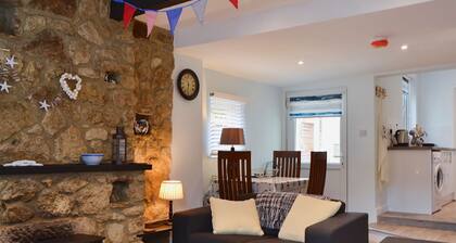 2 bedroom accommodation in Porchfield, near Cowes