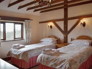 2 bedrooms, free WiFi, bed sheets
