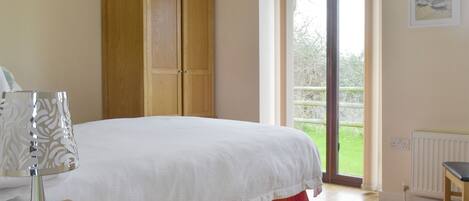 2 soveværelser, gratis Wi-Fi, sengetøj