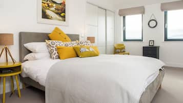 4 camere, Wi-Fi gratuito, lenzuola