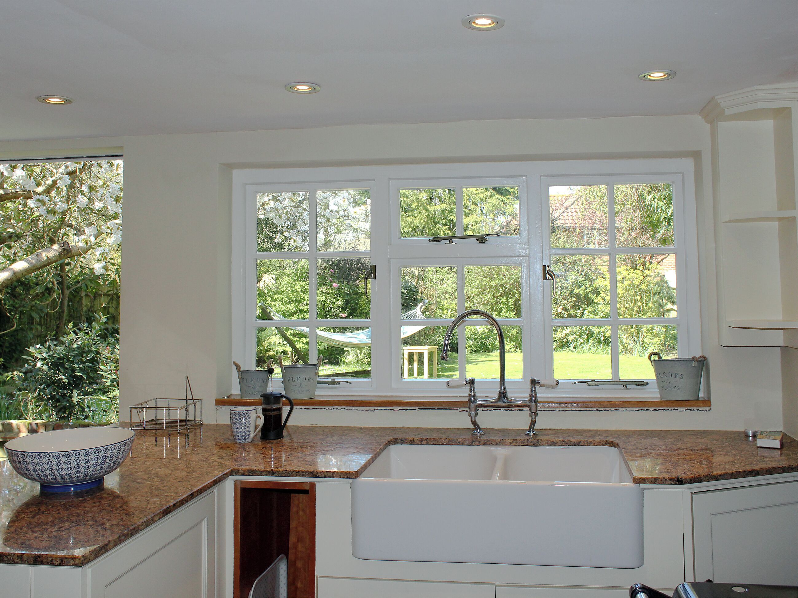 Dishwasher, highchair