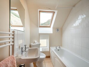 Towels - Stonefield Farm Cottage (Glen Massan, near Dunoon)