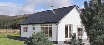 2 bedroom accommodation in Acharacle