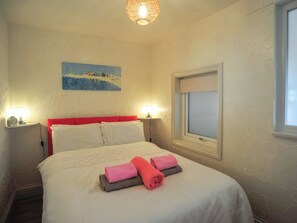1 quarto, Wi-Fi de cortesia, roupa de cama