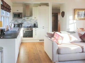 Freezer - 1 bedroom accommodation in Foss, near Pitlochry (Foss, near Pitlochry)