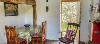 Birkerthwaire Stable-W41477