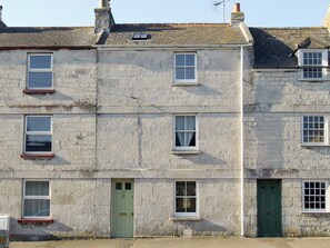 Exterior - 3 bedroom accommodation in Portland, near Weymouth (Portland, near Weymouth)