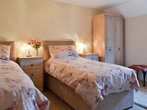 3 Schlafzimmer, kostenloses WLAN, Bettwäsche