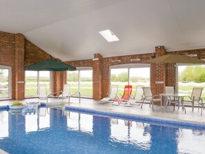 Indoor pool - Aimmee's Lodge - UKC2203 (Doddington, near Lincoln)
