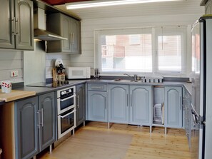 High chair - 3 bedroom accommodation in Bradworthy, near Holsworthy (Bradworthy, near Holsworthy)