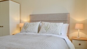 2 chambres, accès au Wi-Fi (inclus), literie fournie