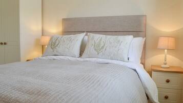 2 Schlafzimmer, kostenloses WLAN, Bettwäsche, Rollstuhlgeeignet