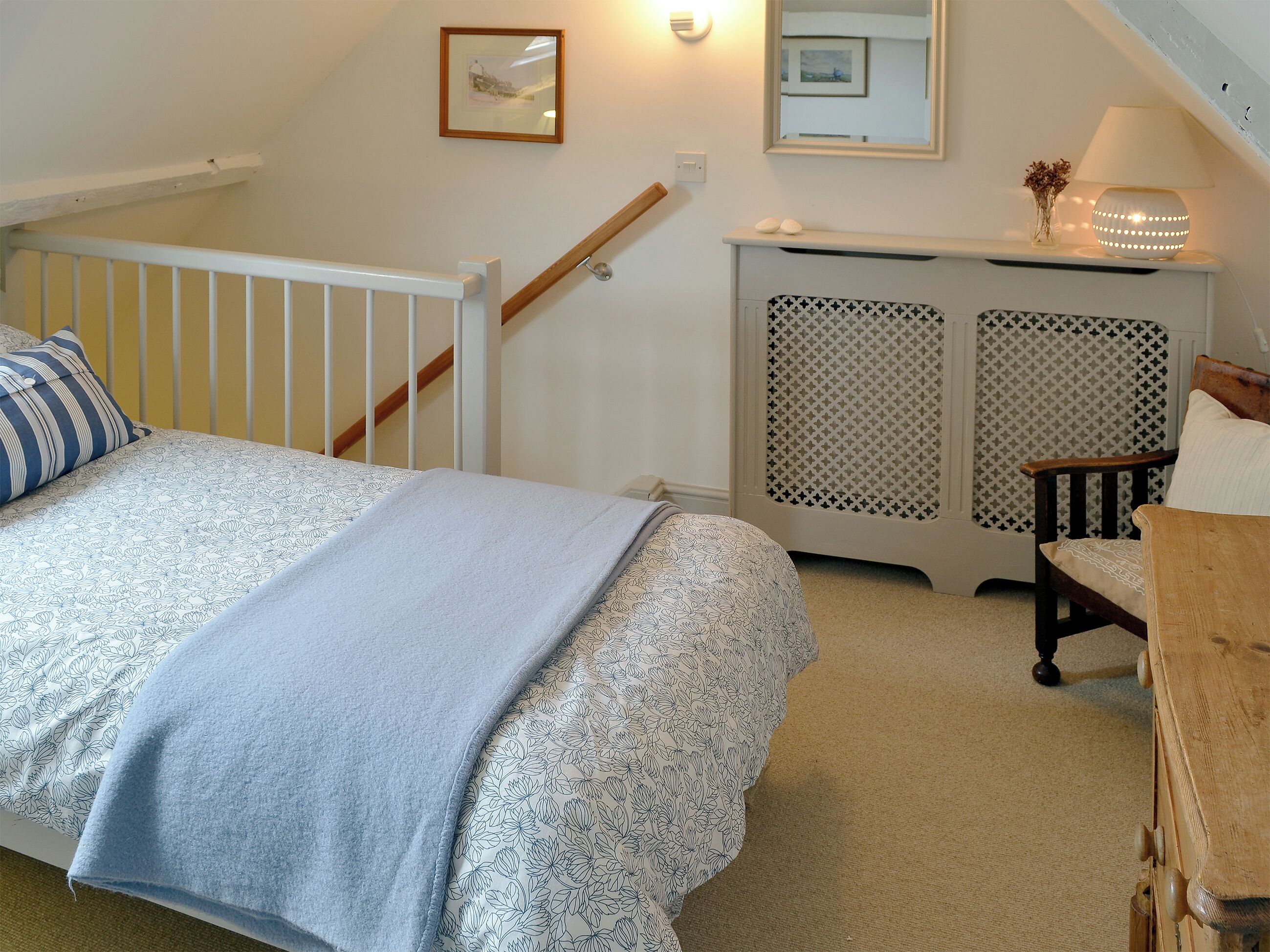 2 bedrooms, WiFi (free), bed sheets
