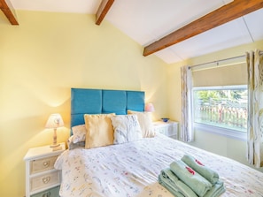 1 bedroom, free WiFi, bed sheets - The Timothy Suite-UKC2177 (Norton Disney, near Lincoln)