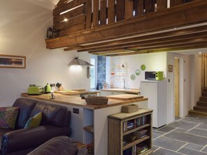 Fireplace - 2 bedroom accommodation in Mathry, near St Davids (Mathry, near St Davids)