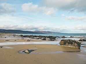 Beach - 2 bedroom accommodation in Brora (Brora)