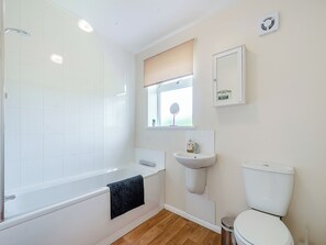 Towels - Snowdrop Cottage - W43121 (Great Hatfield, near Hornsea)