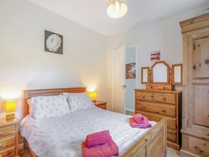 2 bedrooms, free WiFi, bed sheets - Snowdrop Cottage - W43121 (Great Hatfield, near Hornsea)