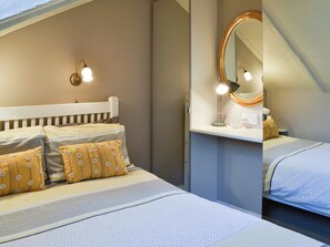 2 chambres, Wi-Fi gratuit, draps fournis