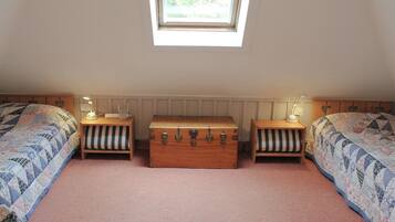 2 bedrooms, free WiFi, bed sheets