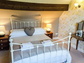 3 chambres, Wi-Fi gratuit, draps fournis