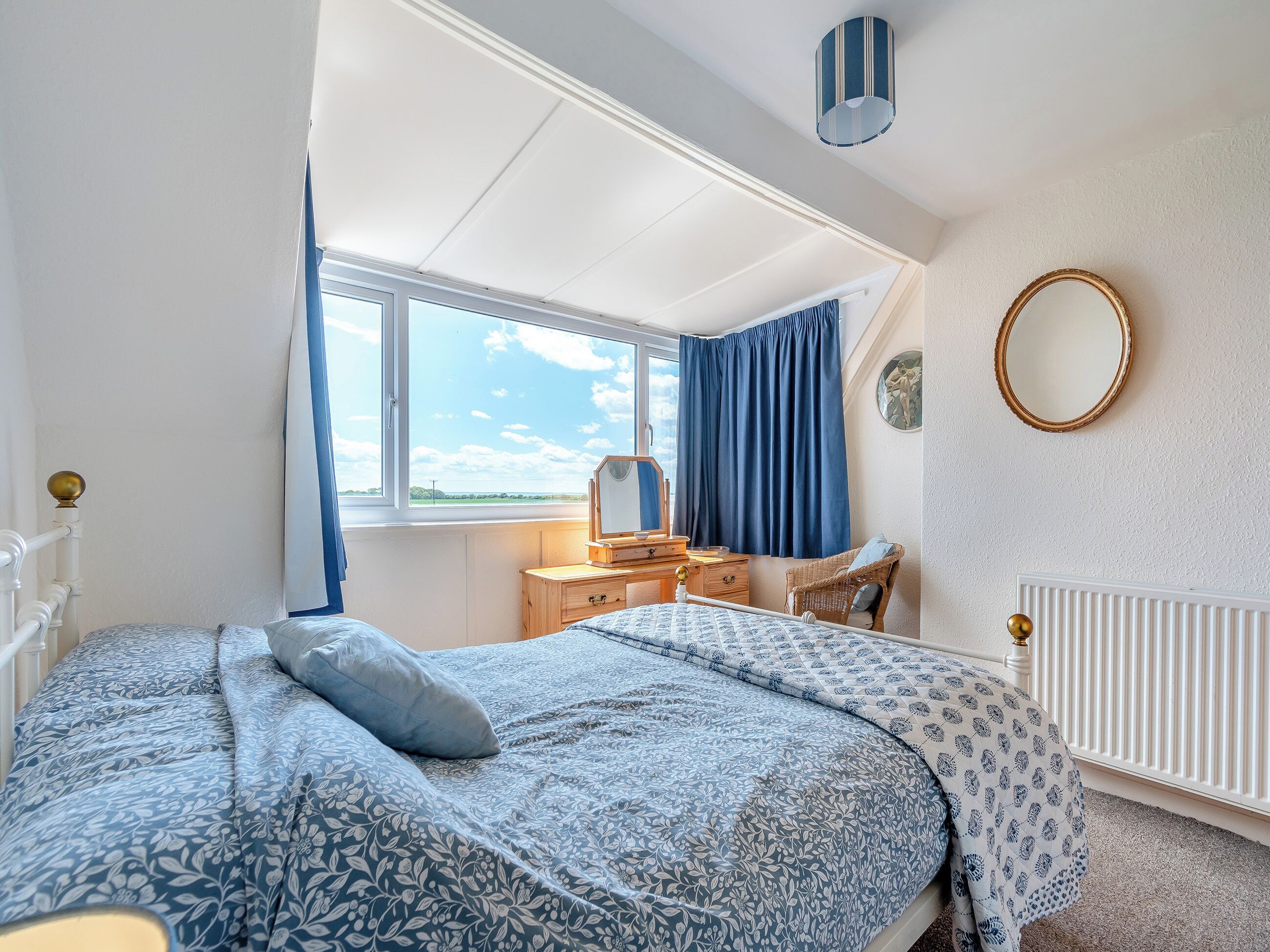 3 habitaciones, wifi gratis y ropa de cama 