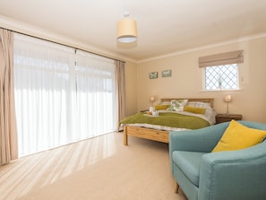 5 habitaciones, wifi gratis y ropa de cama 