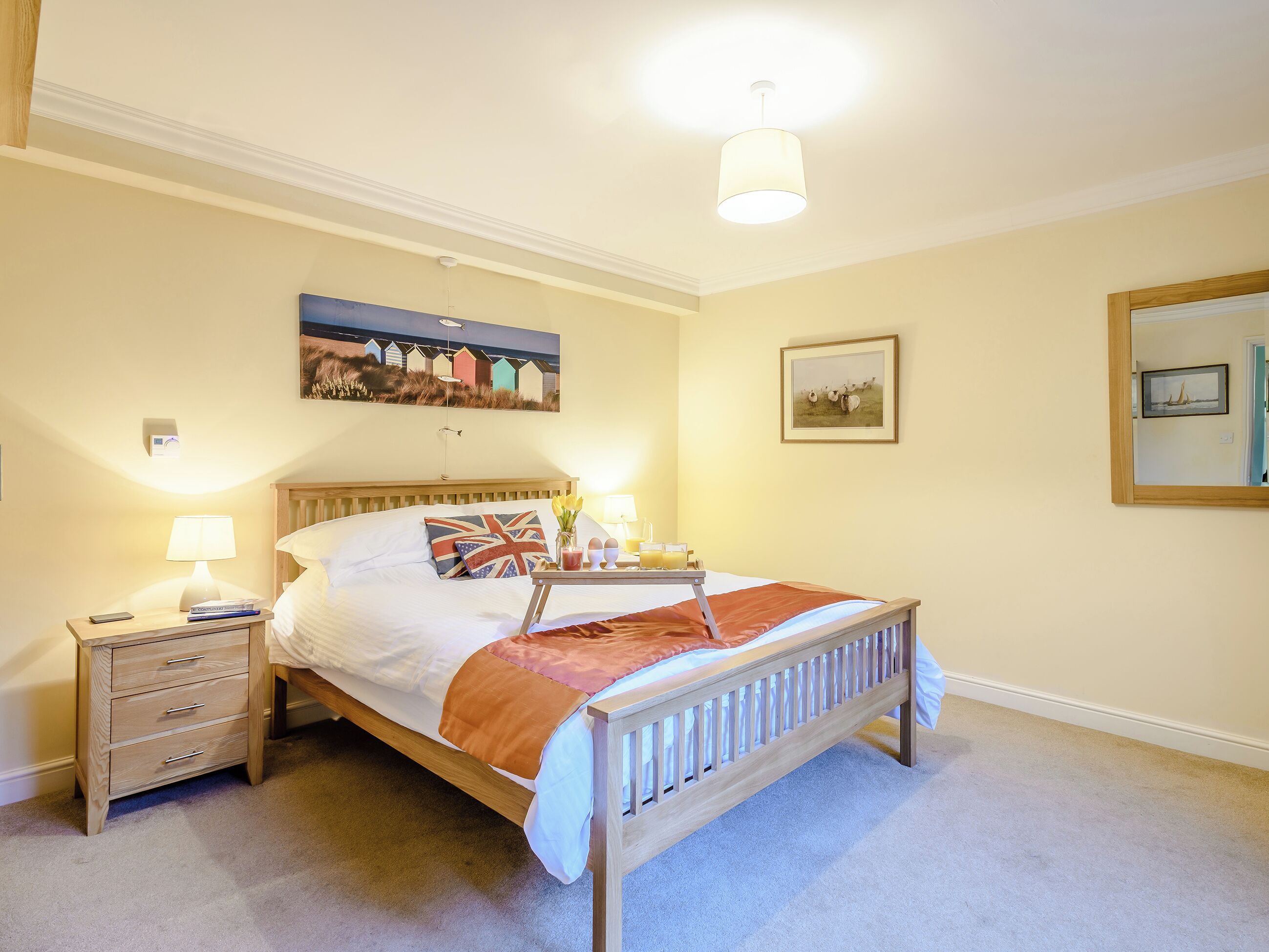 4 Schlafzimmer, schallisolierte Zimmer, kostenloses WLAN, Bettwäsche