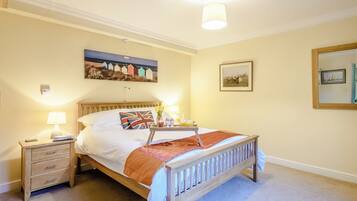 4 Schlafzimmer, schallisolierte Zimmer, kostenloses WLAN, Bettwäsche