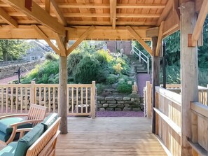 Terrace/patio - 3 bedroom accommodation in Elsdon (Elsdon)