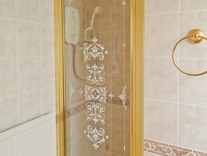 Towels - 3 bedroom accommodation in Wroxham (Wroxham)