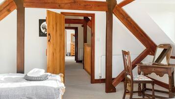 3 Schlafzimmer, kostenloses WLAN, Bettwäsche, Rollstuhlgeeignet