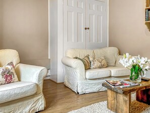 Living area - 1 bedroom accommodation in Hollesley, near Woodbridge (Hollesley, near Woodbridge)