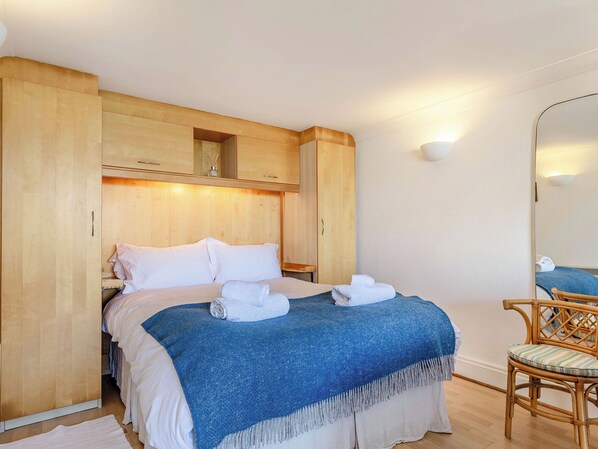 Wifi gratis y ropa de cama 