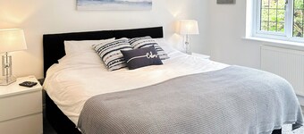 6 bedroom accommodation in Singleton, near Poulton-le-Fylde