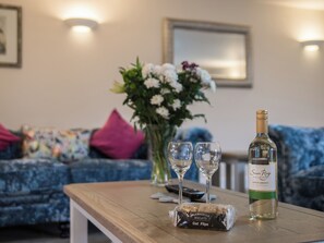 Imagen sin descripción, 4 de 22, botón