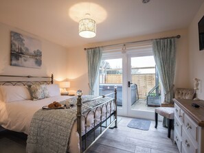 2 bedrooms, free WiFi, bed sheets - Field View - UKC2304 (Wainfleet St. Mary, near Skegness)