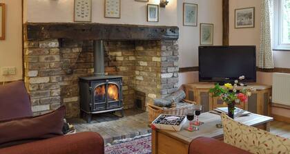 Henley Bridge Holiday Cottage