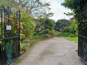 Imagen sin descripción, 2 de 14, botón
