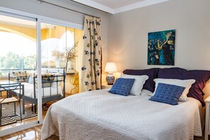 2 bedrooms, iron/ironing board, free WiFi, bed sheets - Hacienda Elviria Marbella - Exclusive Apartment (Marbella)