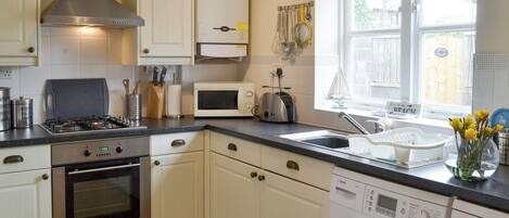 Geschirrspüler, Kochgeschirr/Geschirr/Besteck