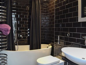 Towels - 3 bedroom accommodation in South Cave, near Beverley (South Cave, near Beverley)