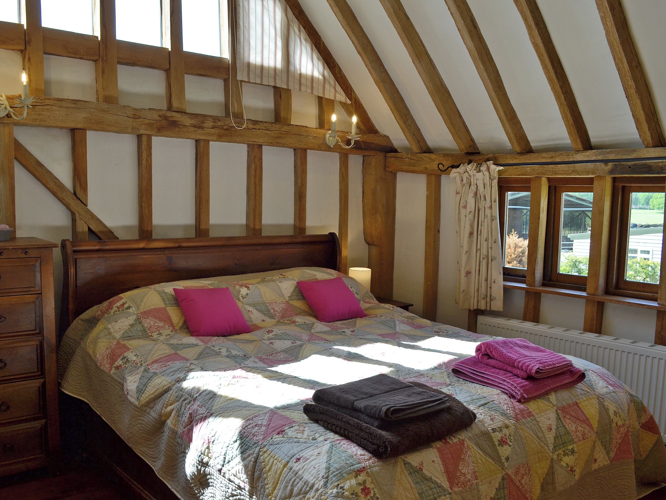 3 bedrooms, free WiFi, bed sheets