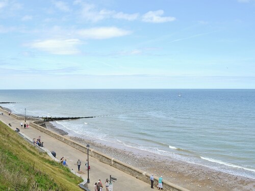 2 bedroom accommodation in Cromer