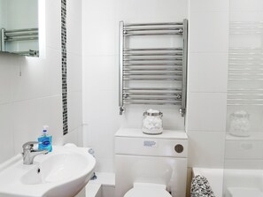 Towels - 2 bedroom accommodation in Bodmin (Bodmin)