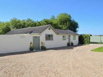 3 bedroom accommodation in Bilsington, near Ashford