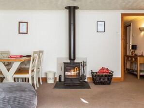 Interior - 1 bedroom accommodation in Whitecroft, Forest of Dean (Whitecroft, Forest of Dean)