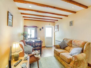 Living area - 2 bedroom accommodation in Rhiw, near Aberdaron (Rhiw, near Aberdaron)