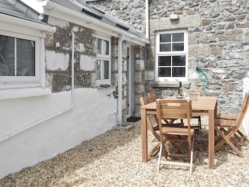 3 bedroom accommodation in The Lizard Village, near Helston