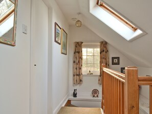 Interior - 2 bedroom accommodation in Cupar, near St. Andrews (Cupar, near St. Andrews)